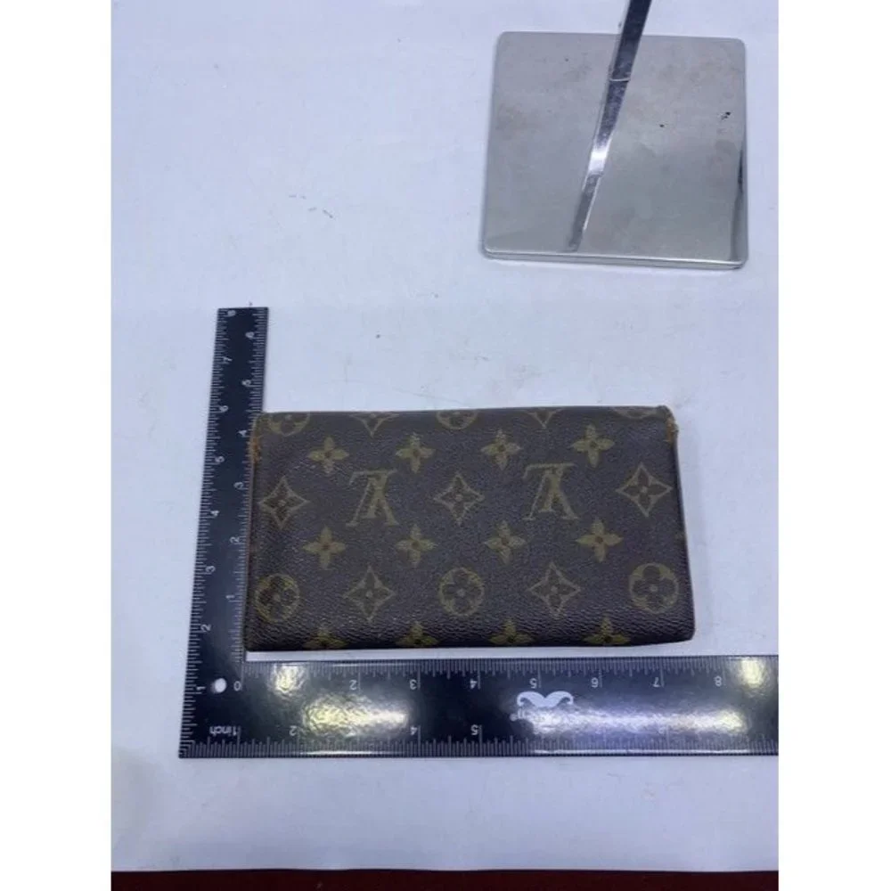 Louis Vuitton Brown Sarah Large Canvas Travel Wallet